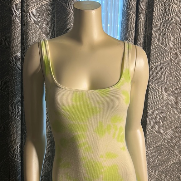 Abound Lime Tie-Dye Dress - Picture 4 of 9